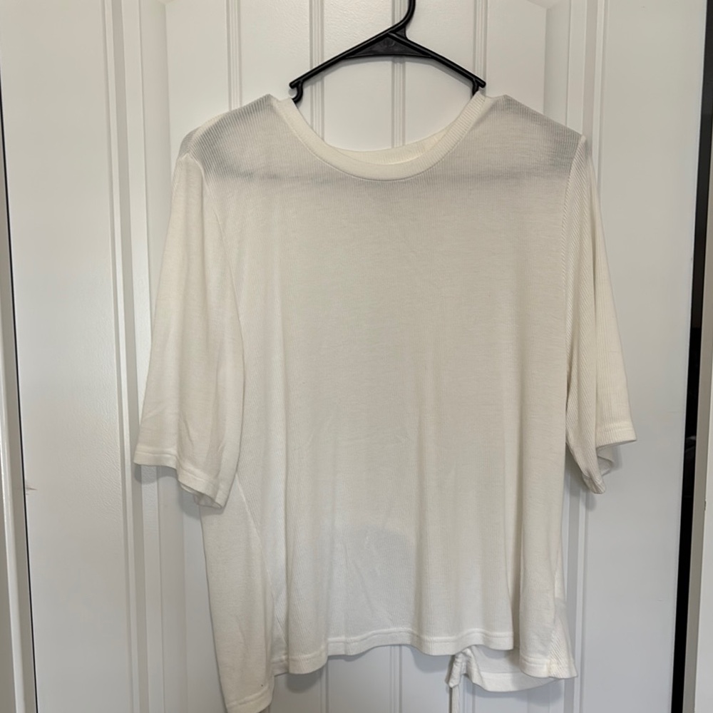 GAP Ultralite Rib-Knit Tie-back T-shirt